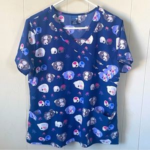 Zoe+Chloe Scrub top Elephant/Flowers Large☀️🌴 3/25.00